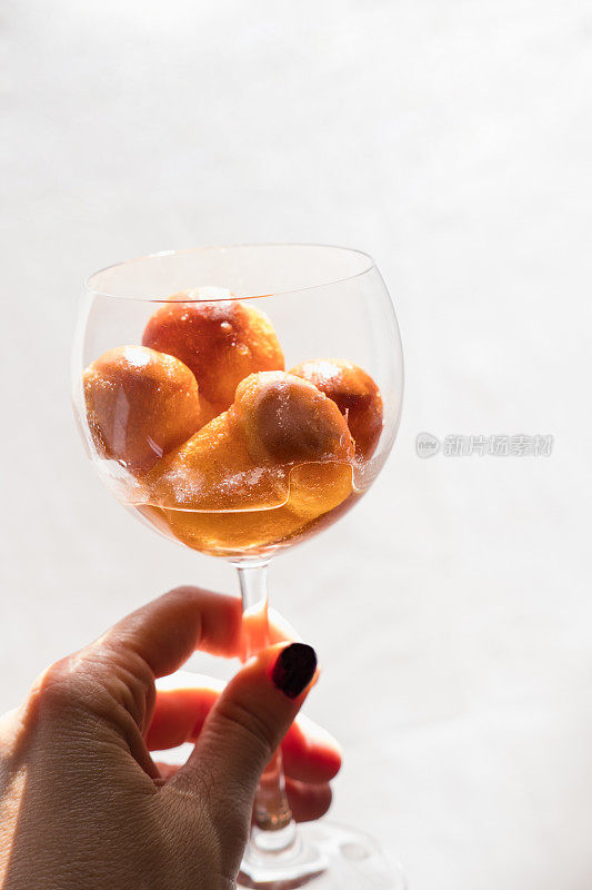 Babà and Rhum in a Glass